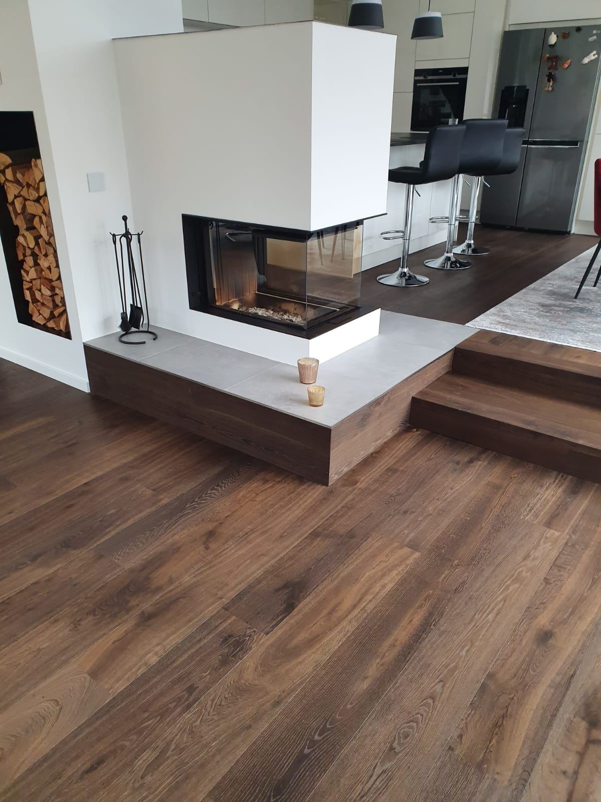 Eiche dunkel kerngeräuchert Landhausdiele Kamin München